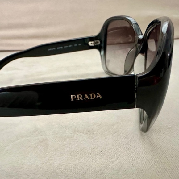 Prada Black PR 27MS Sunglasses with case - Picture 3 of 7